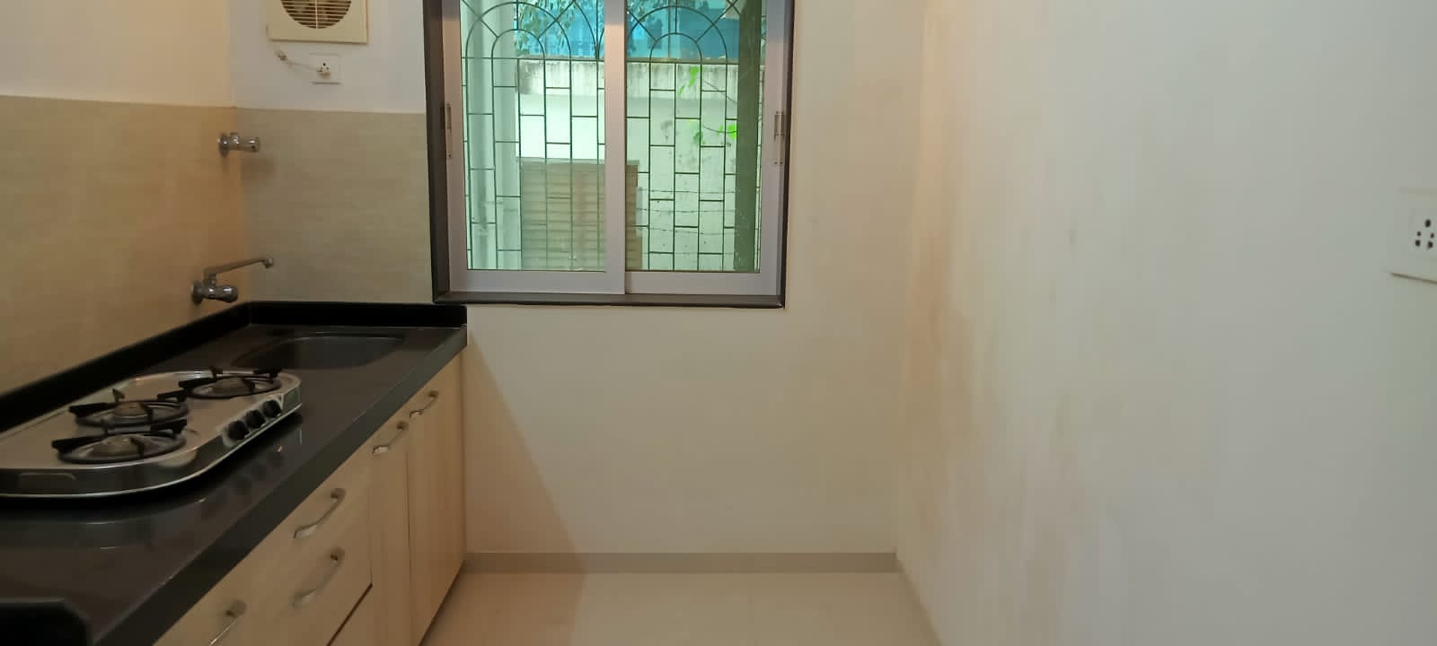 1 BHK Flat for Sale in Juhu - Tirupati 